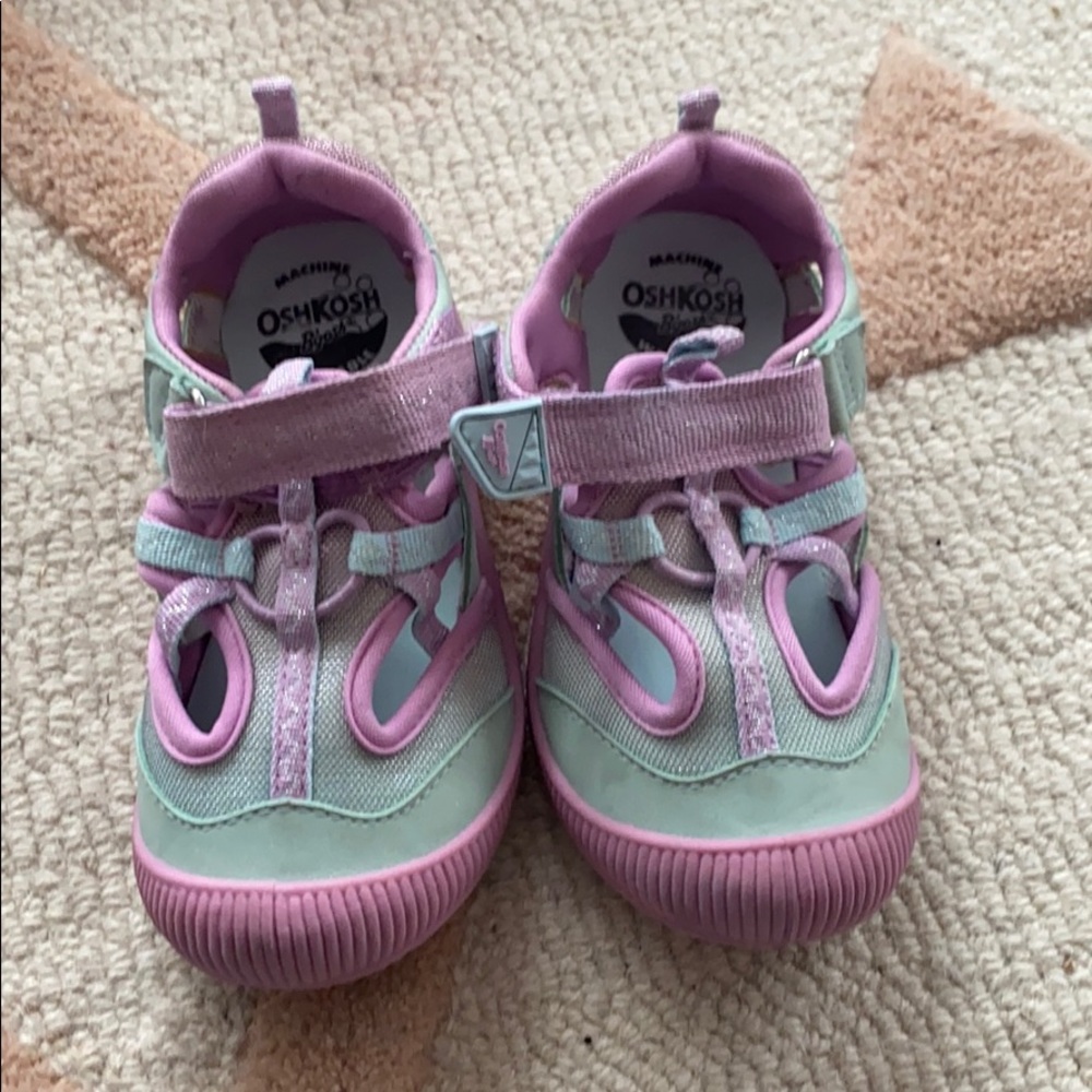Girls water shoes